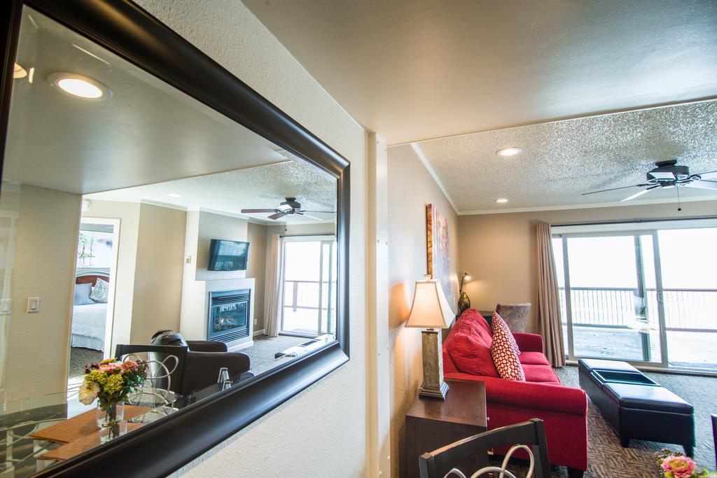 Beachcomber Inn サウス・レイクタホ 部屋 写真