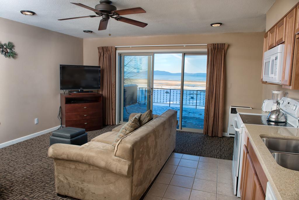 Beachcomber Inn サウス・レイクタホ 部屋 写真